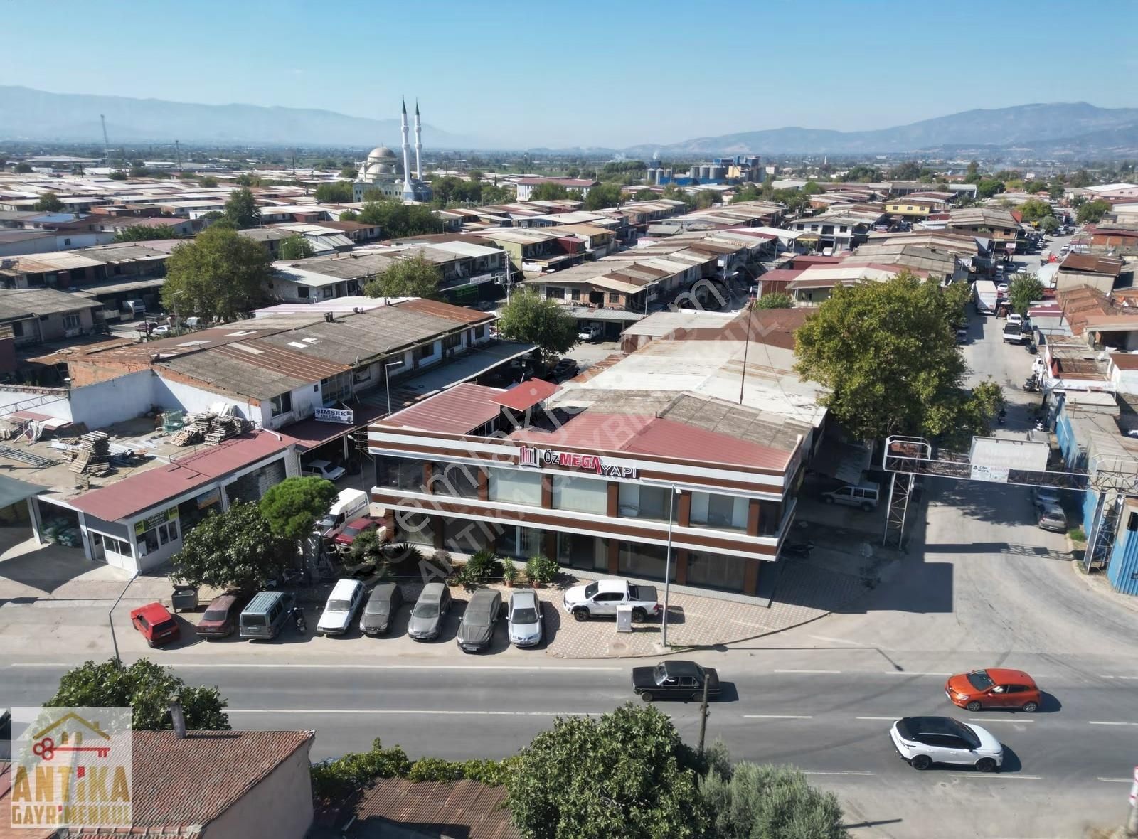 Antika Gayrimenkulden En Gözde Lokasyonda Satılık Dükkan - Görsel 4