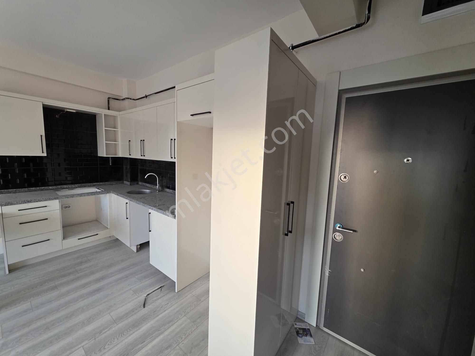 Tece De Havuzlu,iskanlı,ara Kat Cok Cazip Fiyata 1+1 Kaçmaz!!!!! - Görsel 6