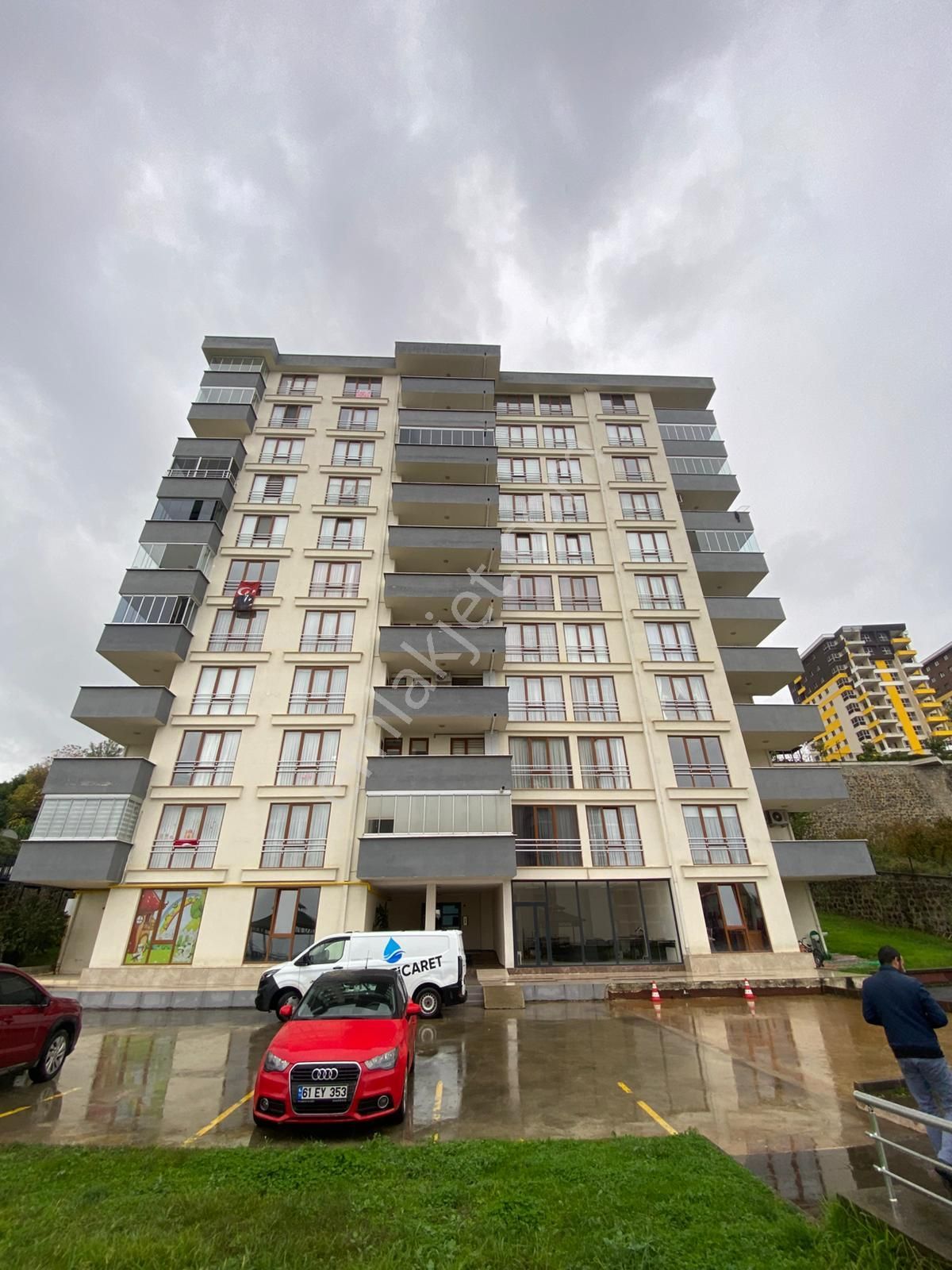 Trabzon Yalıncak'ta Kiralık 3+1 Daire