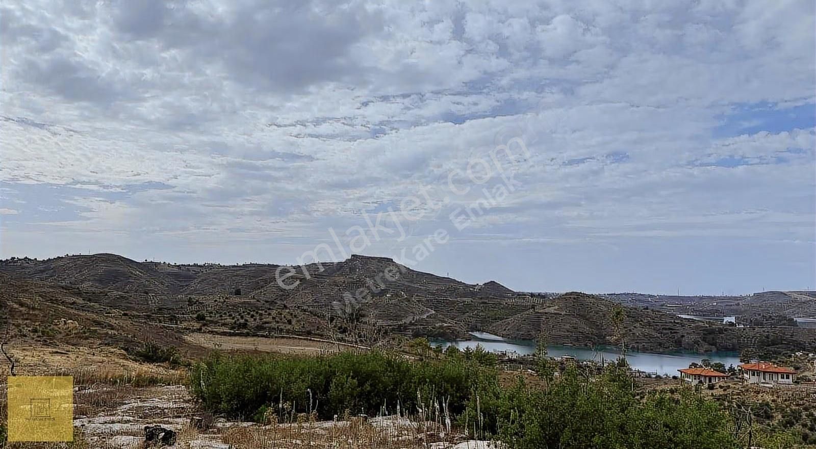 Metrekare Emlak'tan Göl Manzaralı 370 M2 Satılık Tarla - Görsel 5