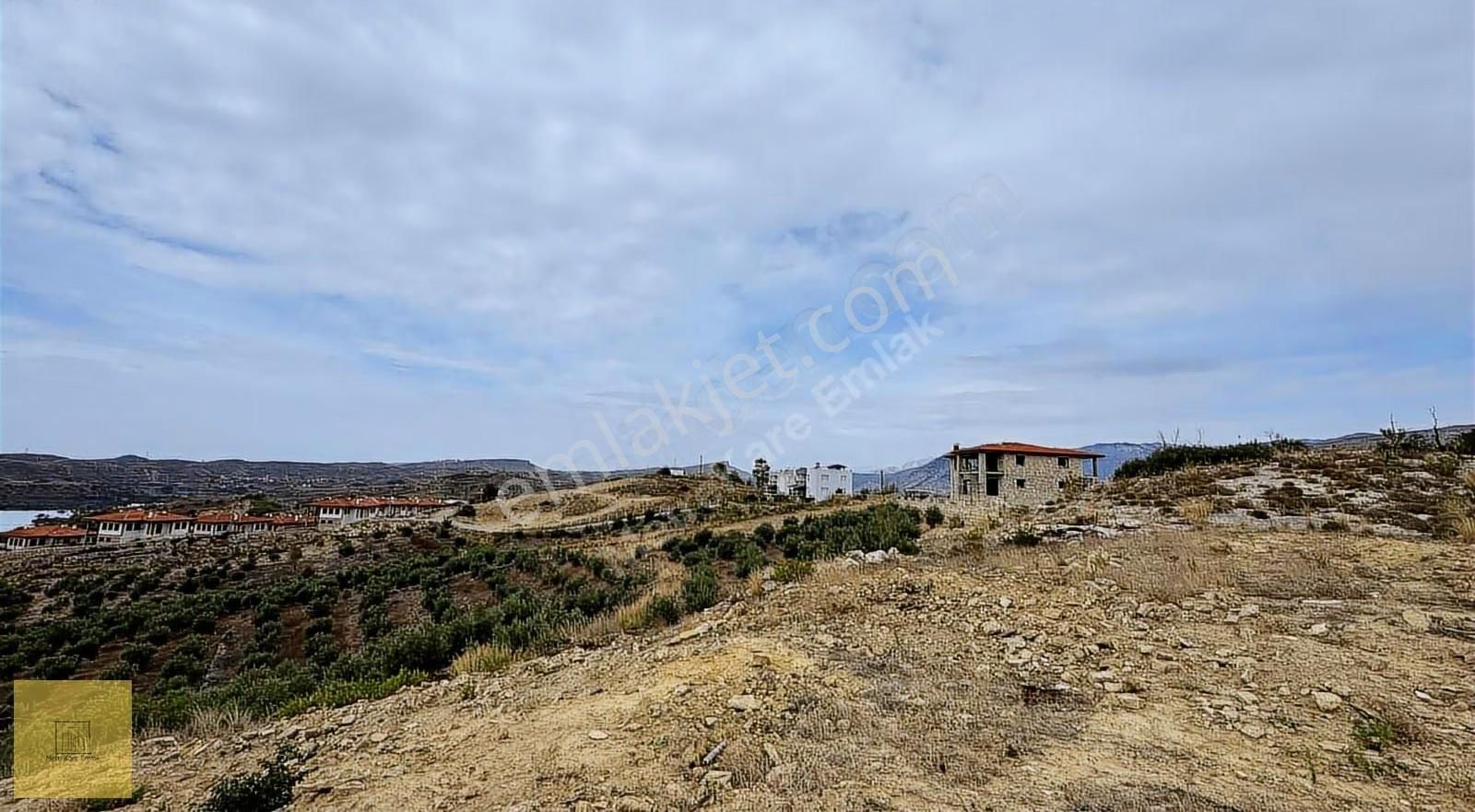 Metrekare Emlak'tan Göl Manzaralı 370 M2 Satılık Tarla - Görsel 6