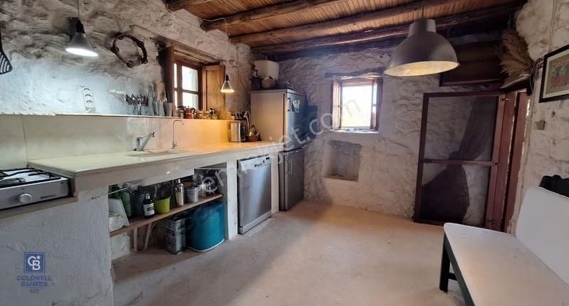 Gümüşlük Eski Karakaya'da, Oturuma Hazır, Deniz Manzaralı Orijinal Taş Ev - Görsel 3