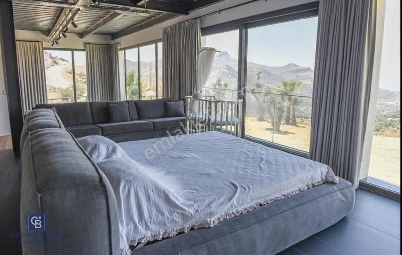 Panoramik Manzaralı Lüks Malikane - Görsel 18