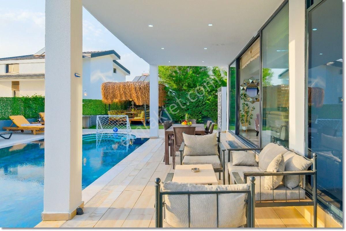 Fethiye Ölüdeniz De 4+1 Günlük Kiralık Villa - Görsel 7