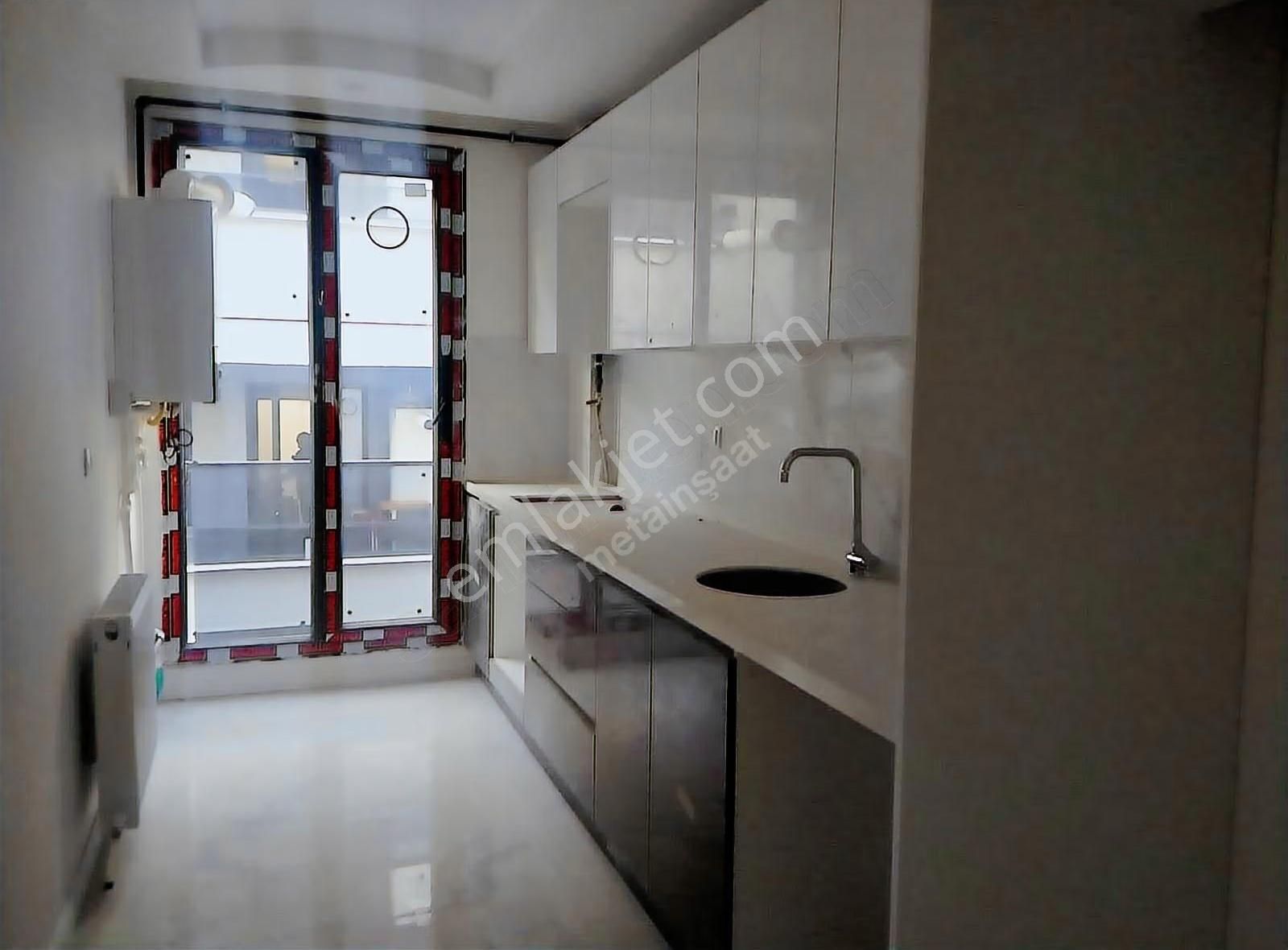 Küçükçekmece Cenntte Otoparklı Satılık 95m2daire.2+1-5.950.000tl - Görsel 8