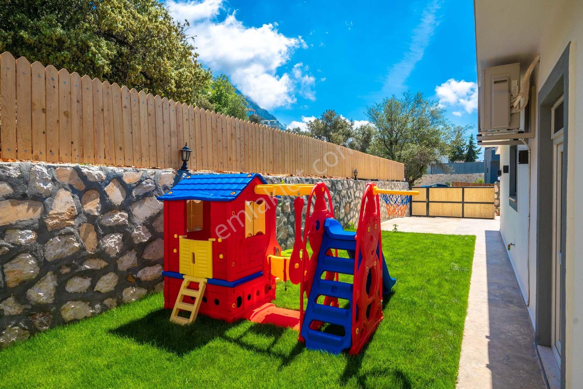 Kalkan Kördere De Günlük Kiralık 2+1 Villa 2026 Güncel - Görsel 23