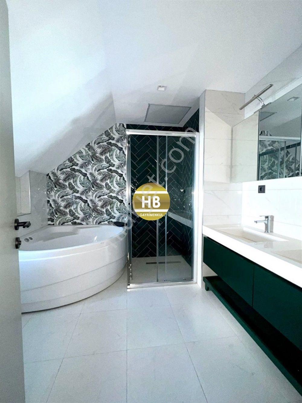 Hb'den 5+1 Satılık Villa, 385 M², Bahçeli, Tam Müstakil Tripleks - Görsel 35