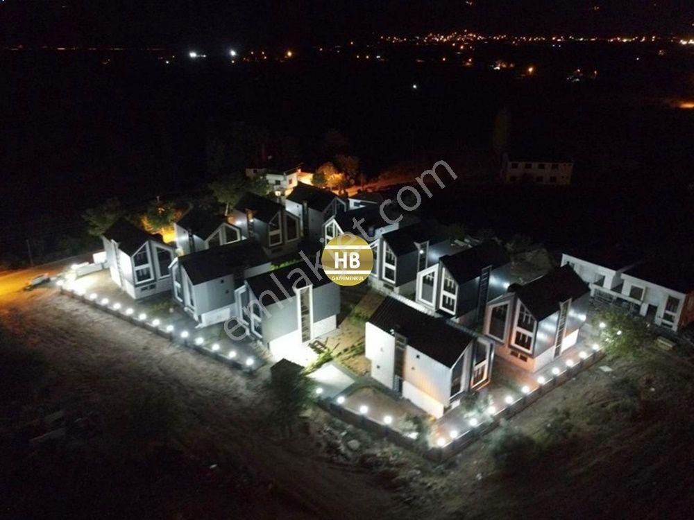 Hb'den 5+1 Satılık Villa, 385 M², Bahçeli, Tam Müstakil Tripleks - Görsel 20