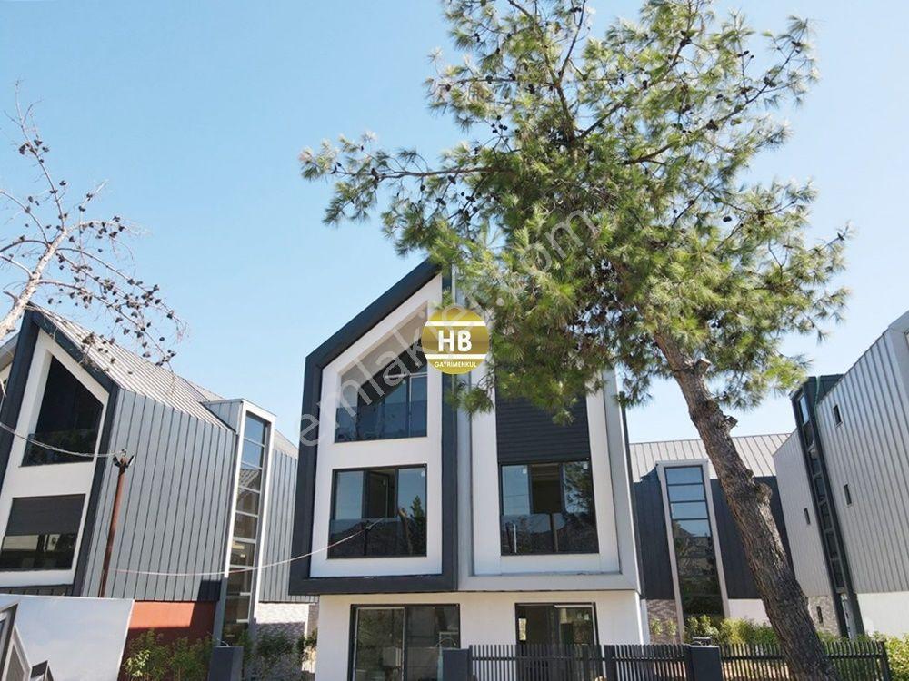 Hb'den 5+1 Satılık Villa, 385 M², Bahçeli, Tam Müstakil Tripleks - Görsel 7