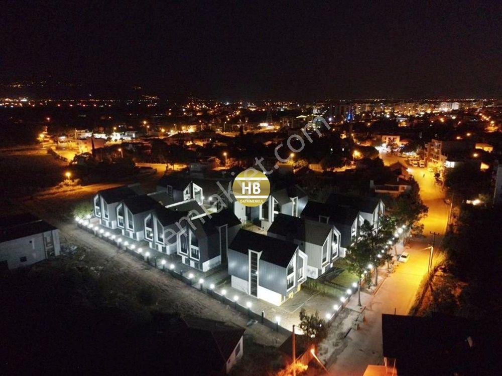 Hb'den 5+1 Satılık Villa, 385 M², Bahçeli, Tam Müstakil Tripleks - Görsel 21