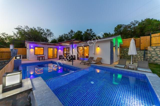 Kalkan Sarıbelende Günlük Kiralık 2+1 Villa 2026 Sezonu İçin Güncel - Görsel 29