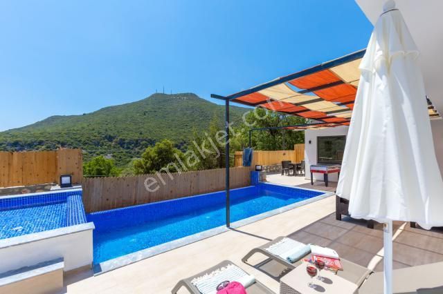 Kalkan Sarıbelende Günlük Kiralık 2+1 Villa 2026 Sezonu İçin Güncel - Görsel 7