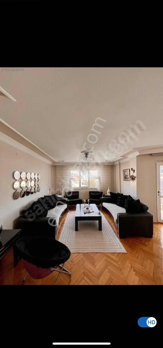 Ragıpbey Mahallesinde Eşyalı Satılık Daire