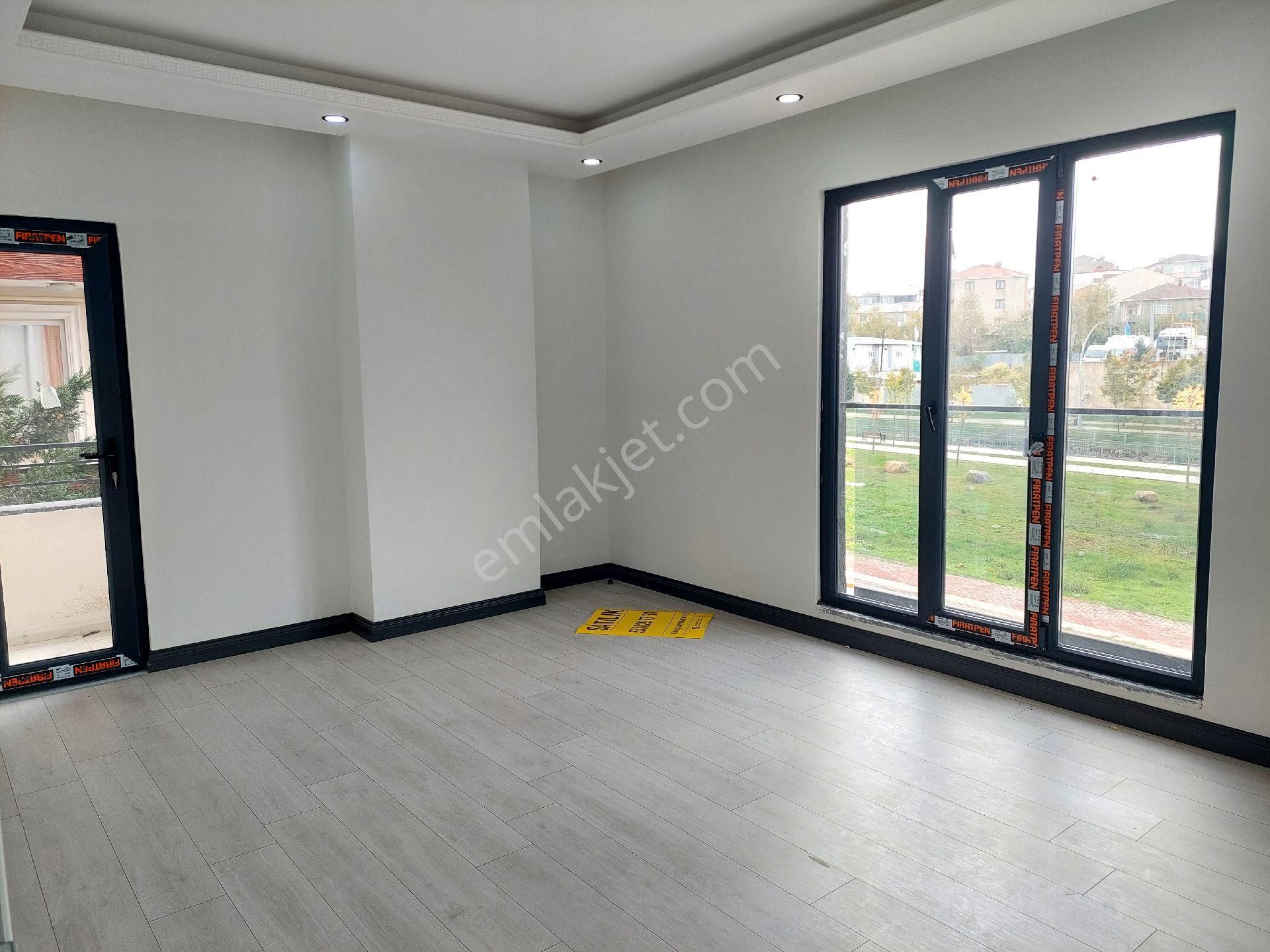 Satılık 2+190m2 Arakat - Görsel 3