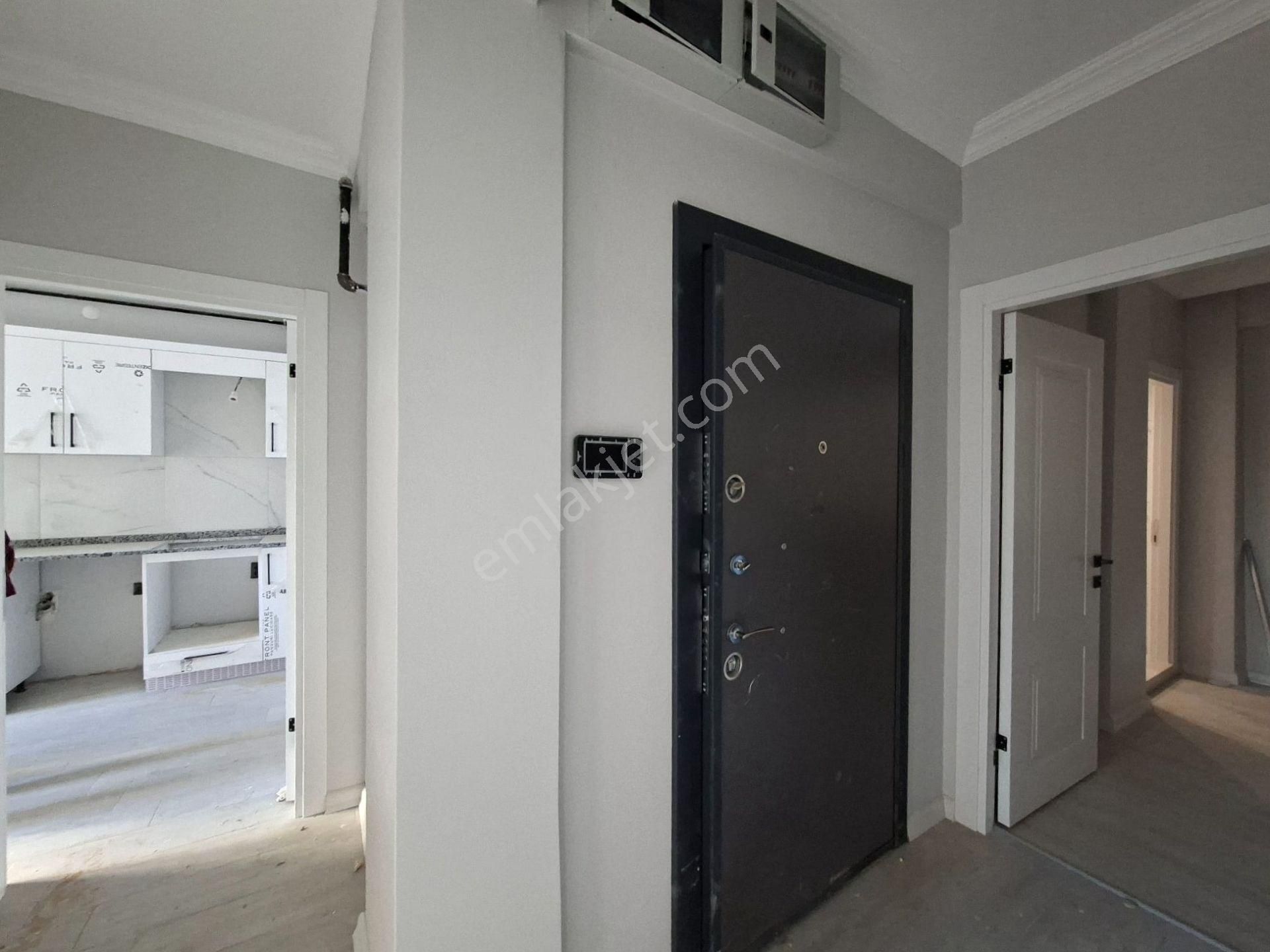 Recep Ümit Emlak'tan Gazi Yakup Satar Caddesi Yakınında Satılık Ebeveyn Banyolu 2+1 Ferah Daire - Görsel 22