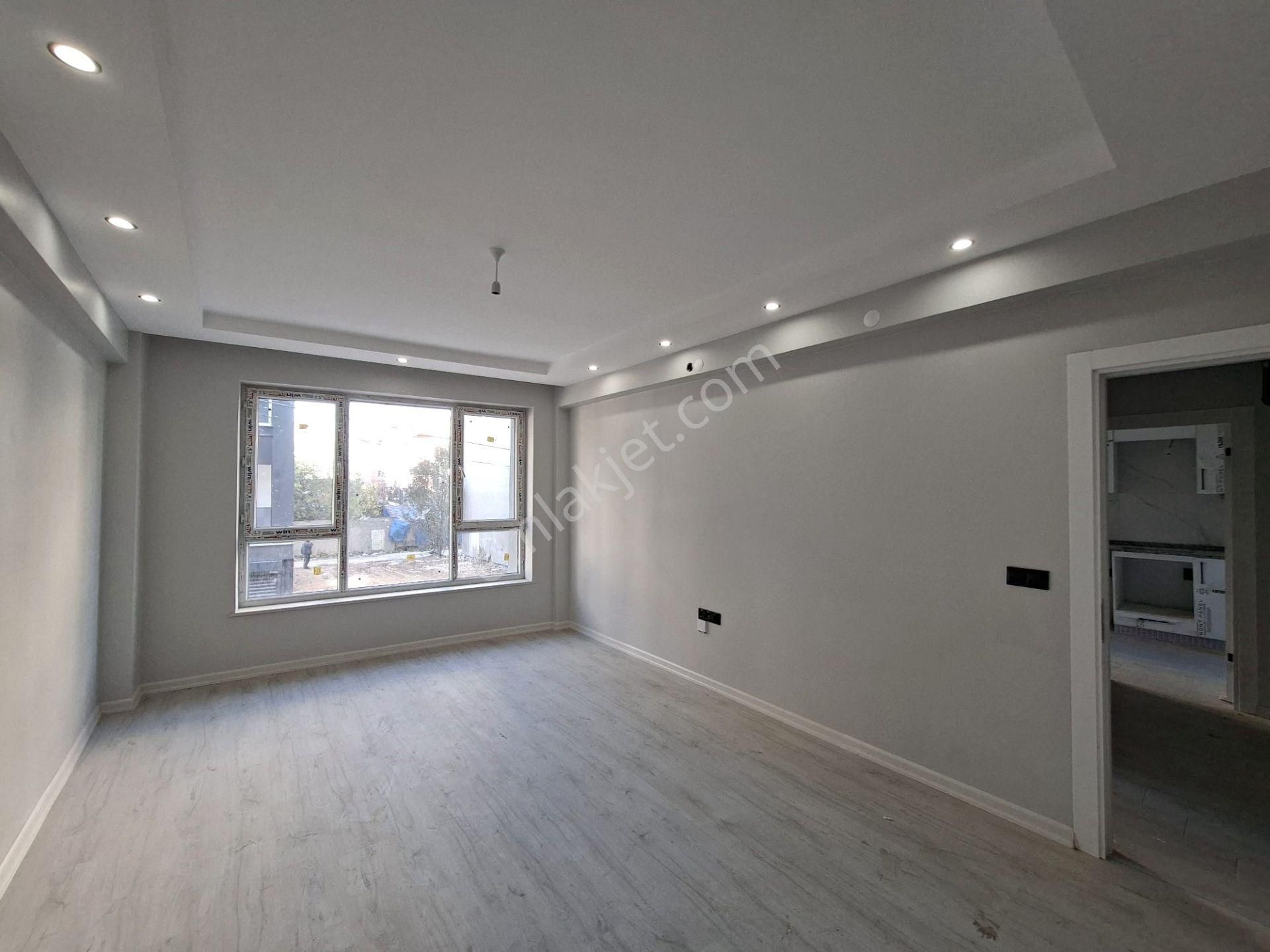 Recep Ümit Emlak'tan Gazi Yakup Satar Caddesi Yakınında Satılık Ebeveyn Banyolu 2+1 Ferah Daire - Görsel 6