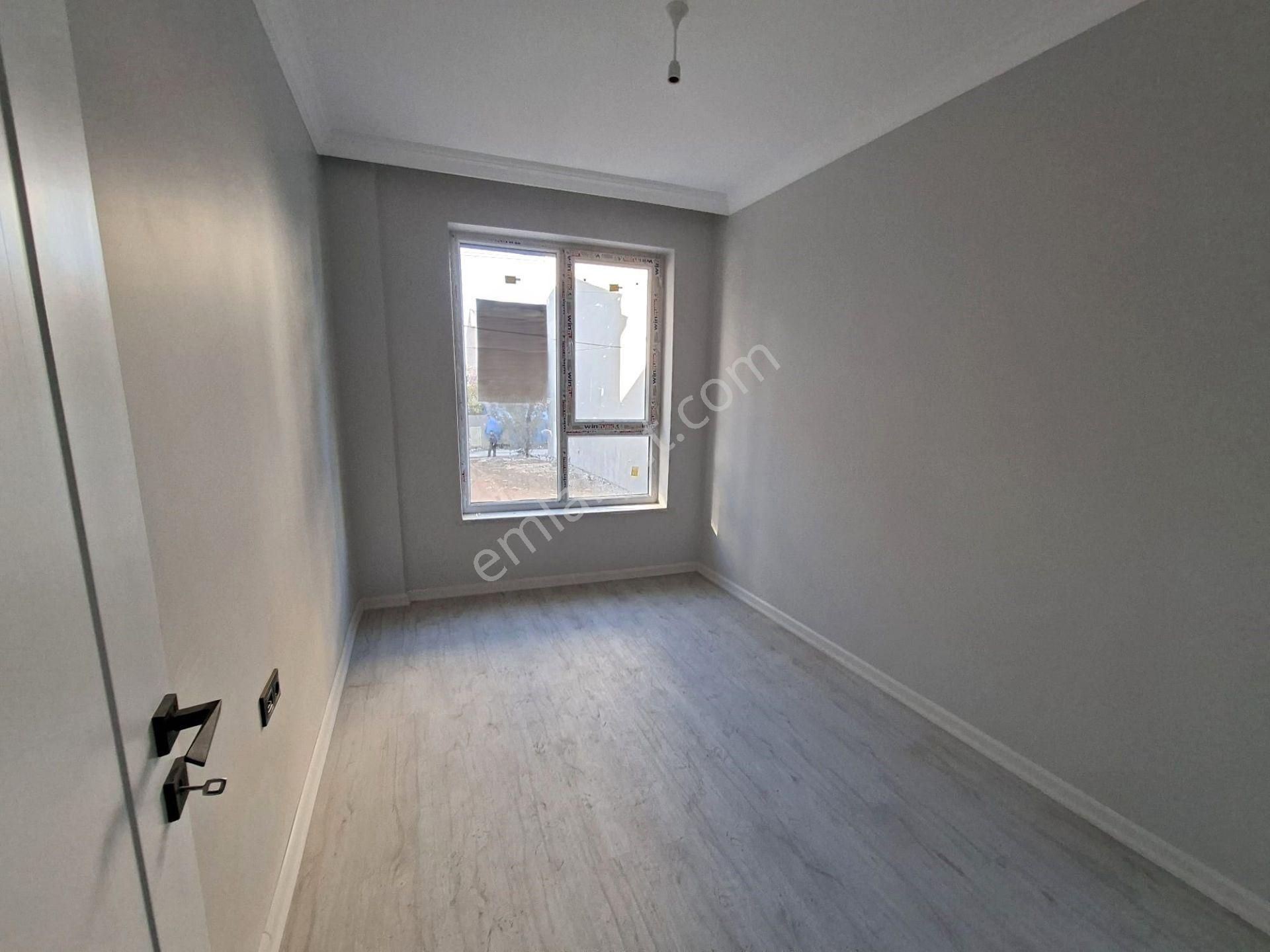 Recep Ümit Emlak'tan Gazi Yakup Satar Caddesi Yakınında Satılık Ebeveyn Banyolu 2+1 Ferah Daire - Görsel 15