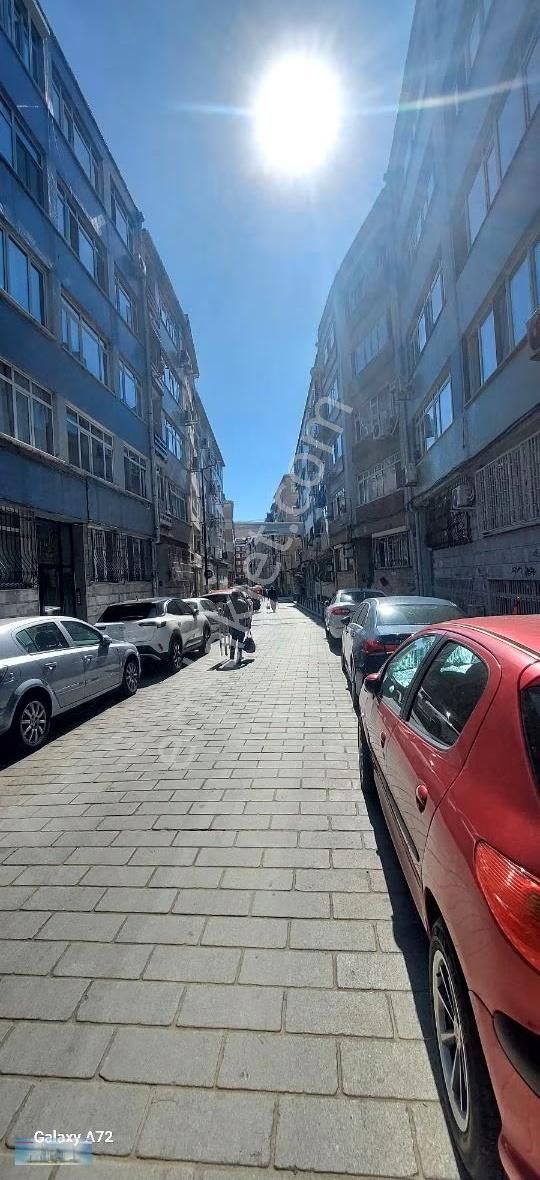 Mehmethan Emlaktan 3+1 Karanlık Odası Yok Yokuşsuz Boşş - Görsel 12