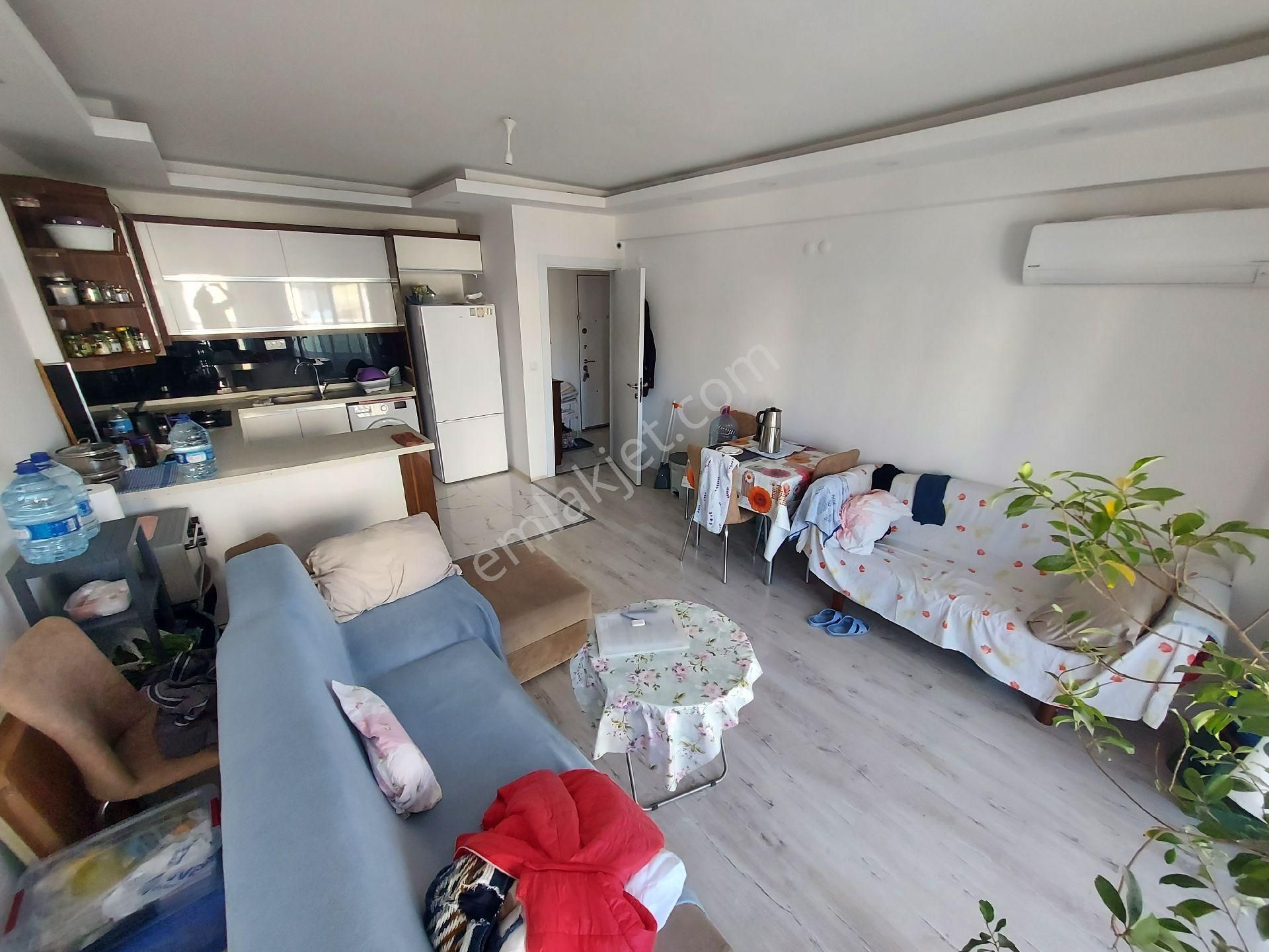 Seferihisar İzmir Cad. Üzerinde Satılık 2+1 Daire !!! - Görsel 4