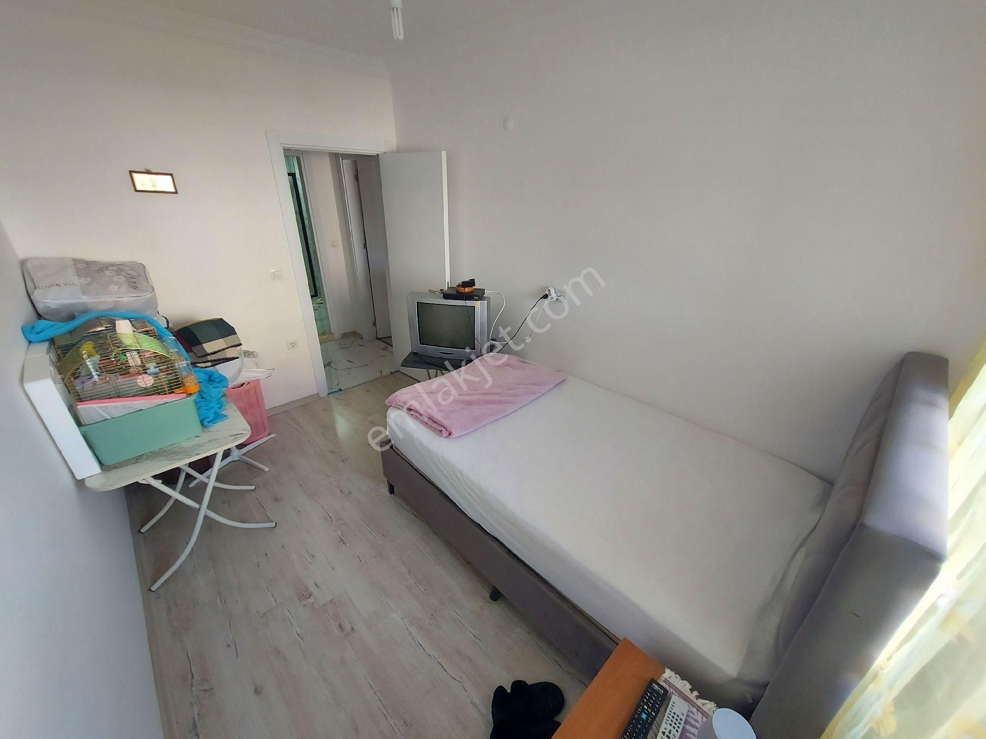 Seferihisar İzmir Cad. Üzerinde Satılık 2+1 Daire !!! - Görsel 16