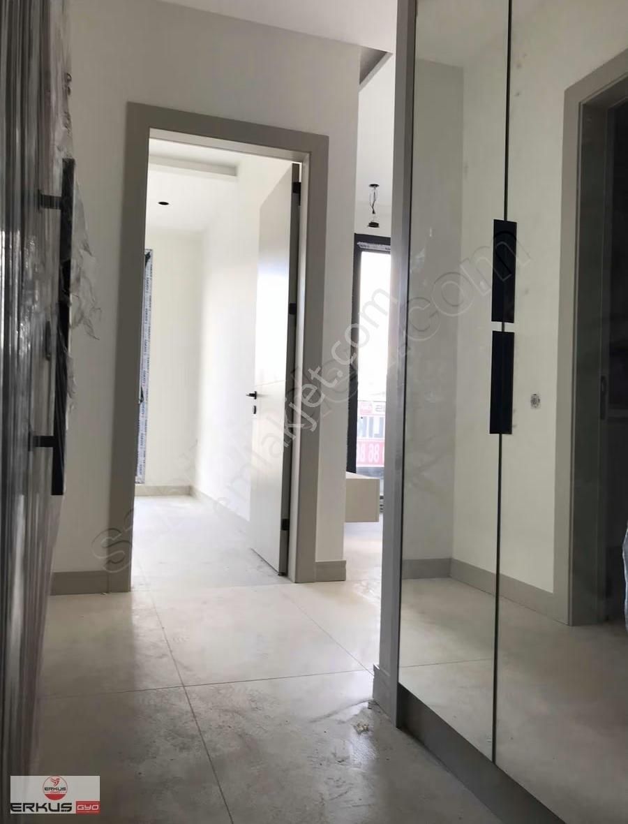 Erkuş Gyo Dan Adalet Mh.mükemmel Konumda Satılık 1+1 Apart - Görsel 9