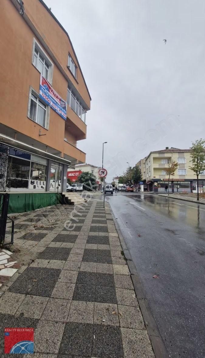 Ümraniye Parseller Mh 140m 3+1 Balkonlu Metro Merkezi Konum - Görsel 6