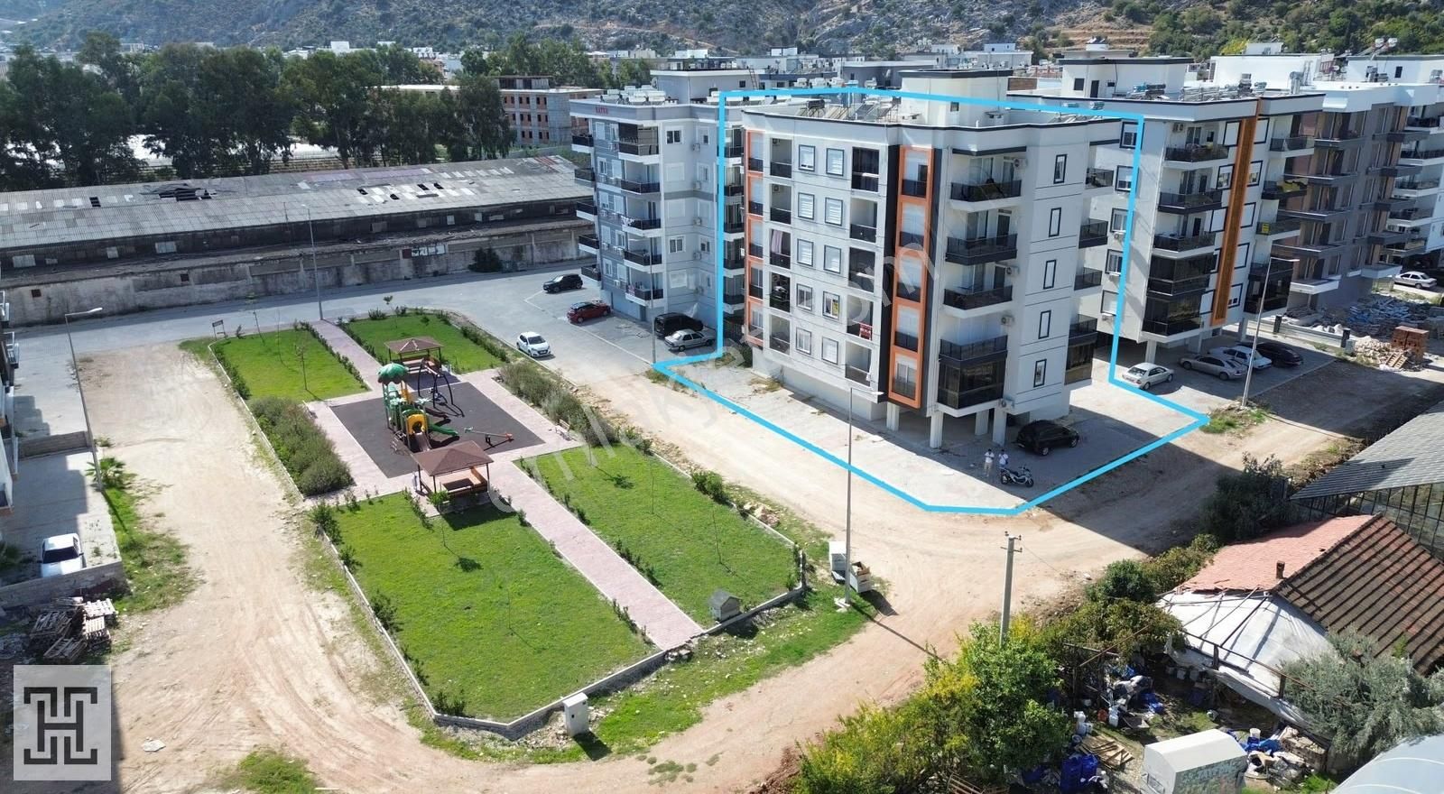 Ertuğrul'dan "ayrı Mutfak Ebeveyn Banyolu 2+1 Daire"