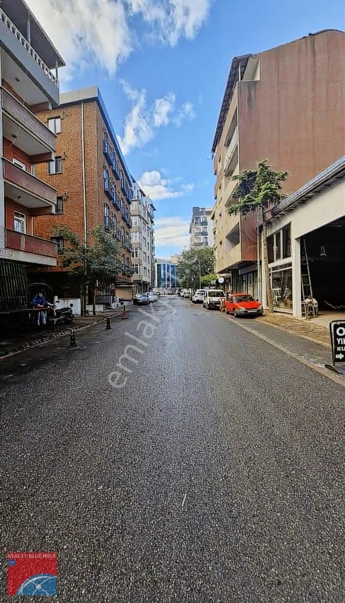 Çekmeköy Cumhuriyet Mh 23 Nisan Cad 1+1 70m Arsa Tapulu 28m Pay - Görsel 4