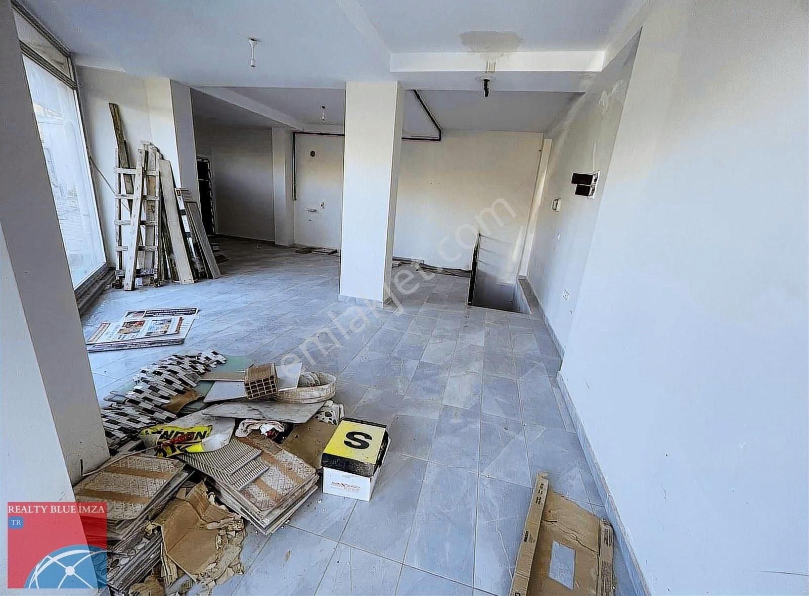 Çekmeköy Belediyesine Yakın Yatırımlık Satılık Dükkan - Görsel 3