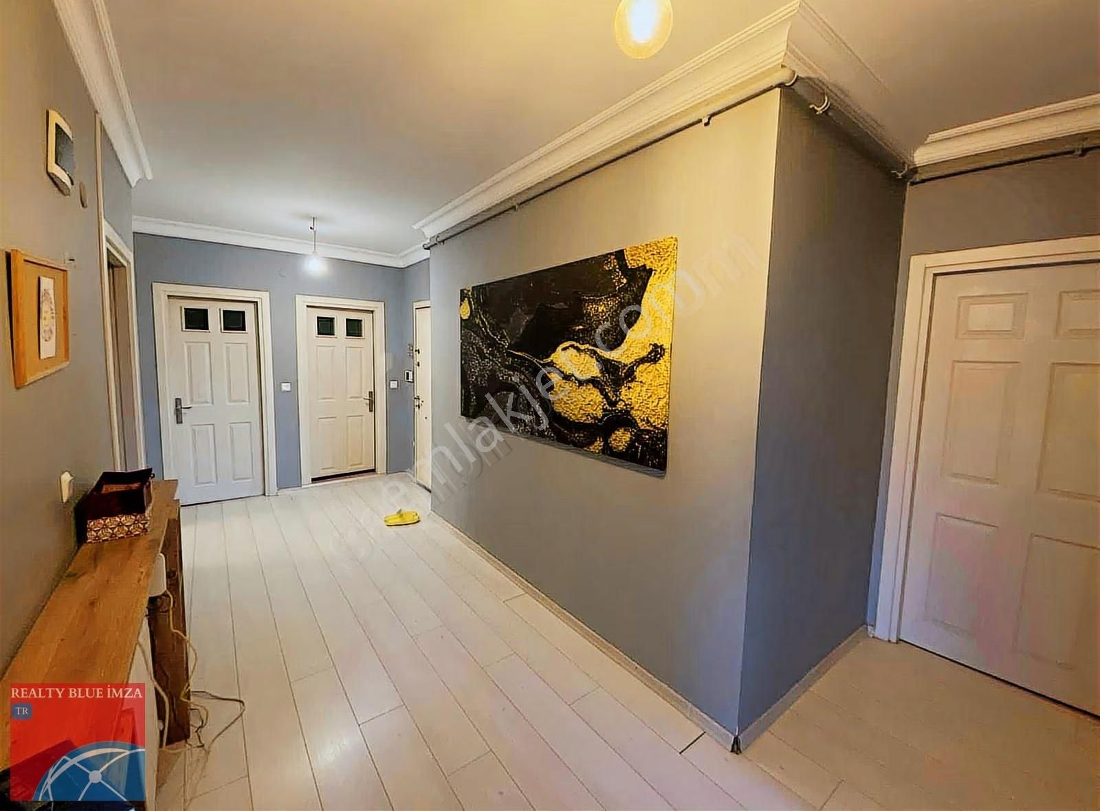 Yenidoğan Merkezi Konum Cadde Üzeri Çok Geniş 3+1 Arakat Daire - Görsel 6