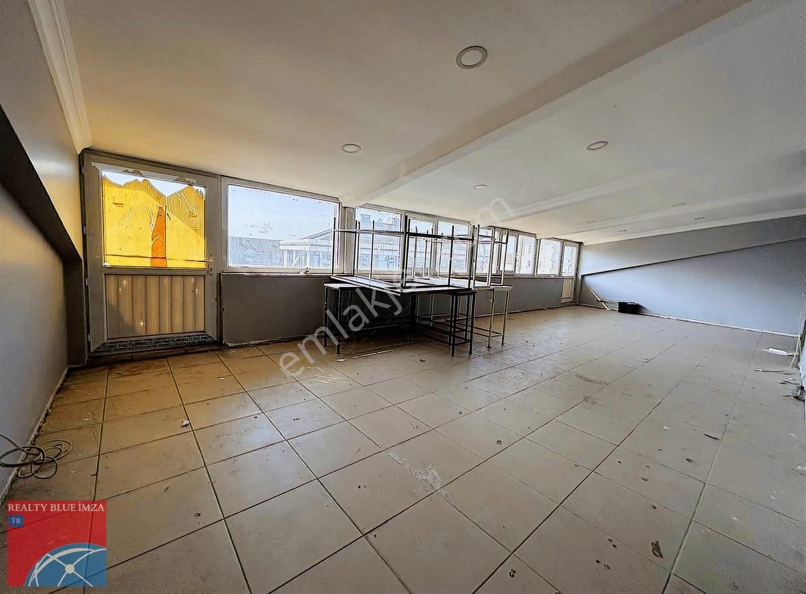 Ümraniye Necip Fazıl Mahallesi'nde Kiralık İş Yeri Merkezi Konum - Görsel 18