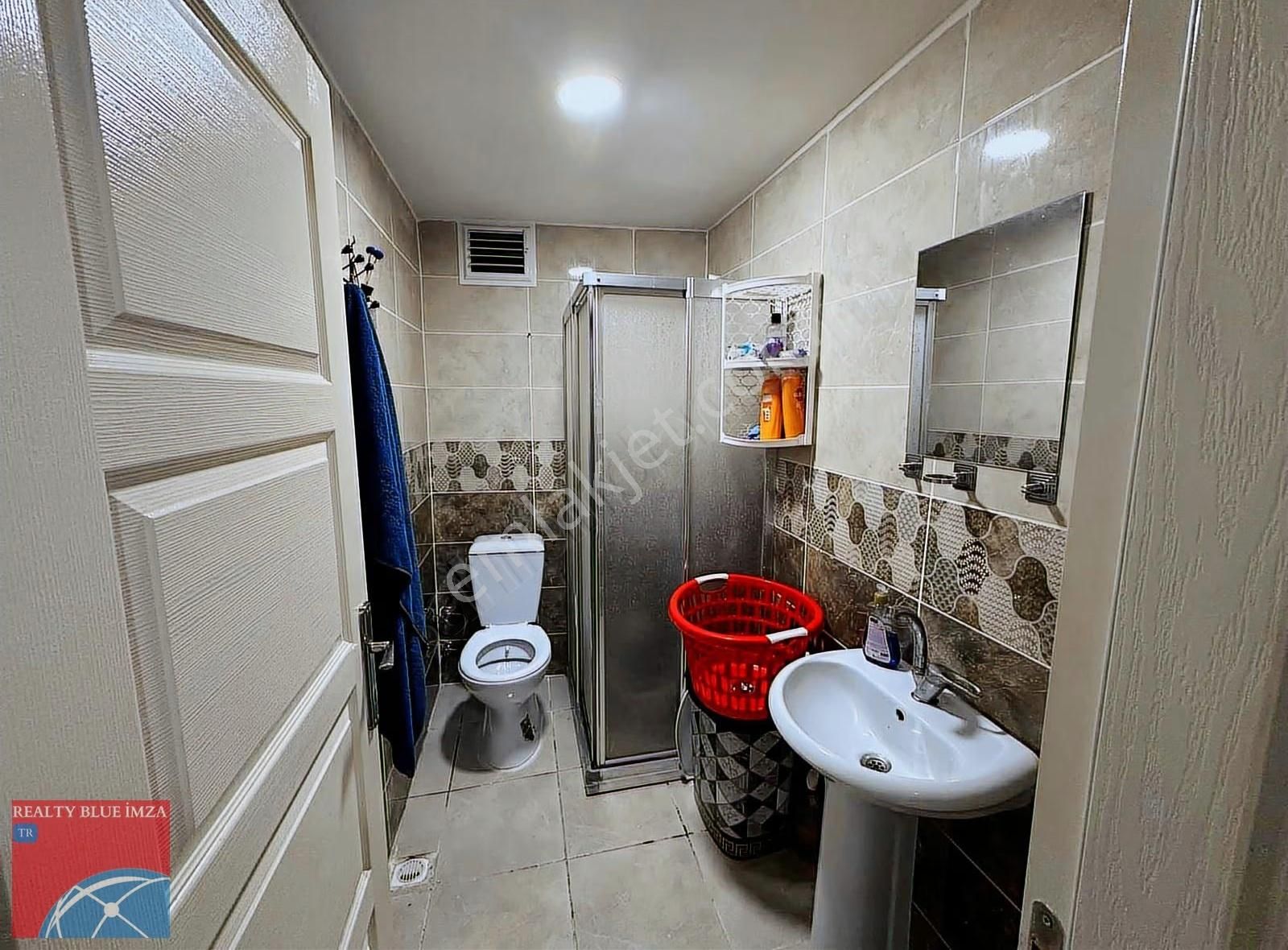 Bağcılar Y.selim'de Yeni Binada 1+1 İskanlı Satılık Daire - Görsel 2