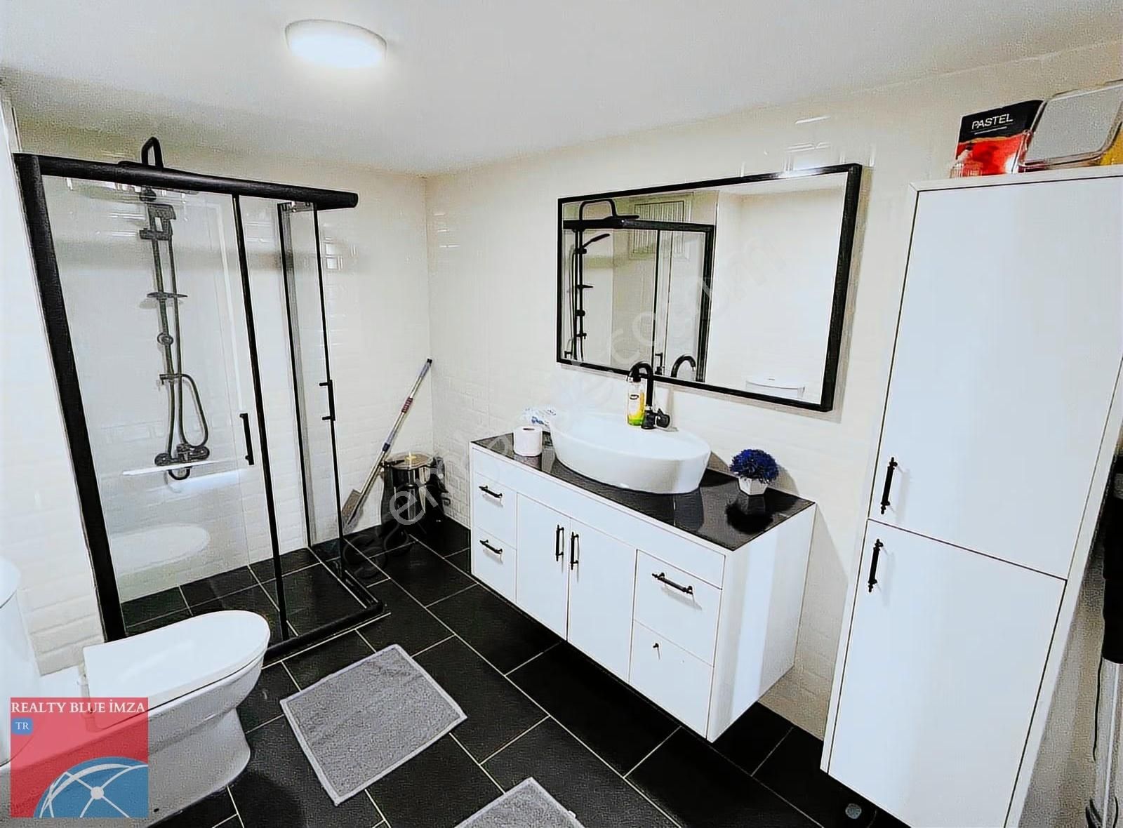 Ümraniye Yeşil Konaklar Sitesi'nde 5+1 Lüks Üst Dubleks Daire - Görsel 10