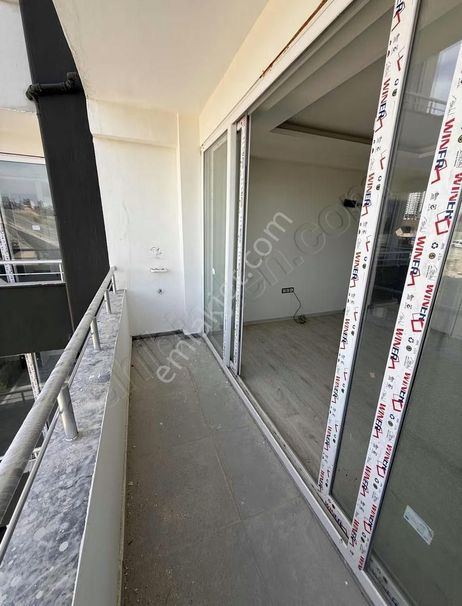 Tetik Emlak'tan Çınarlı'da Satılık 1+1 Daire - Görsel 3