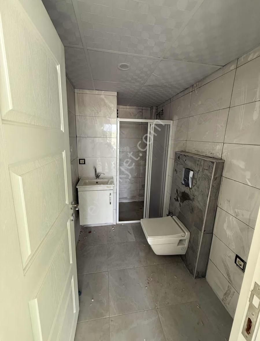 Tetik Emlak'tan Çınarlı'da Satılık 1+1 Daire - Görsel 2