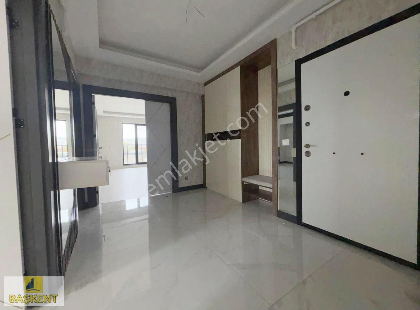 Başkent Gayrimenkul'den Merkezi Konumda Geniş Uygun Fiyatlı 4+1 - Görsel 34