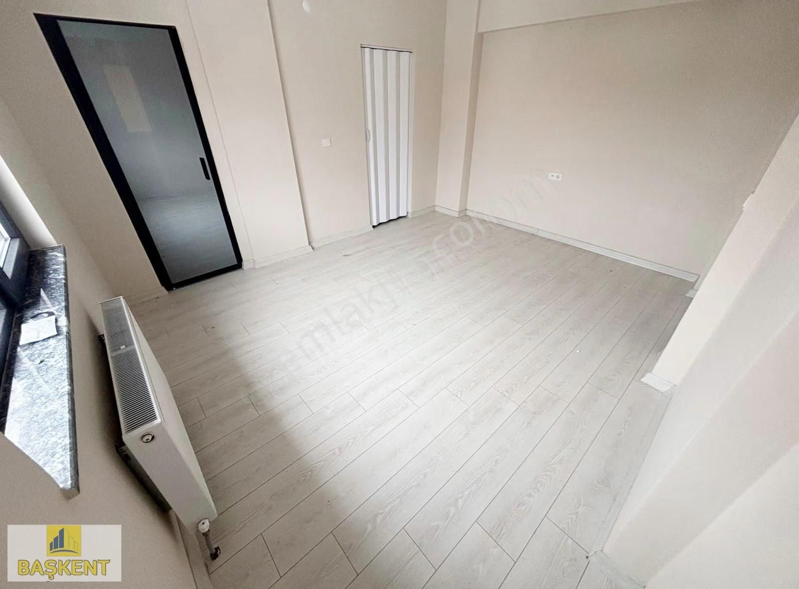 Başkent Gayrimenkul'den Merkezi Konumda Geniş Uygun Fiyatlı 4+1 - Görsel 24