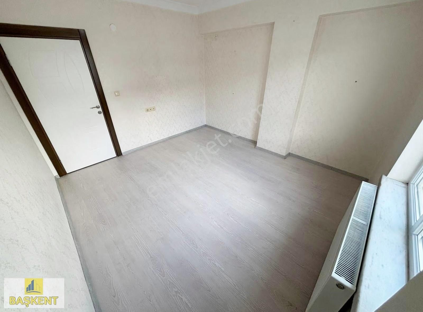 Başkent Gayrimenkulden Bulvar Cepheli Geniş Ulaşımı Rahat 2+1 Ev - Görsel 16