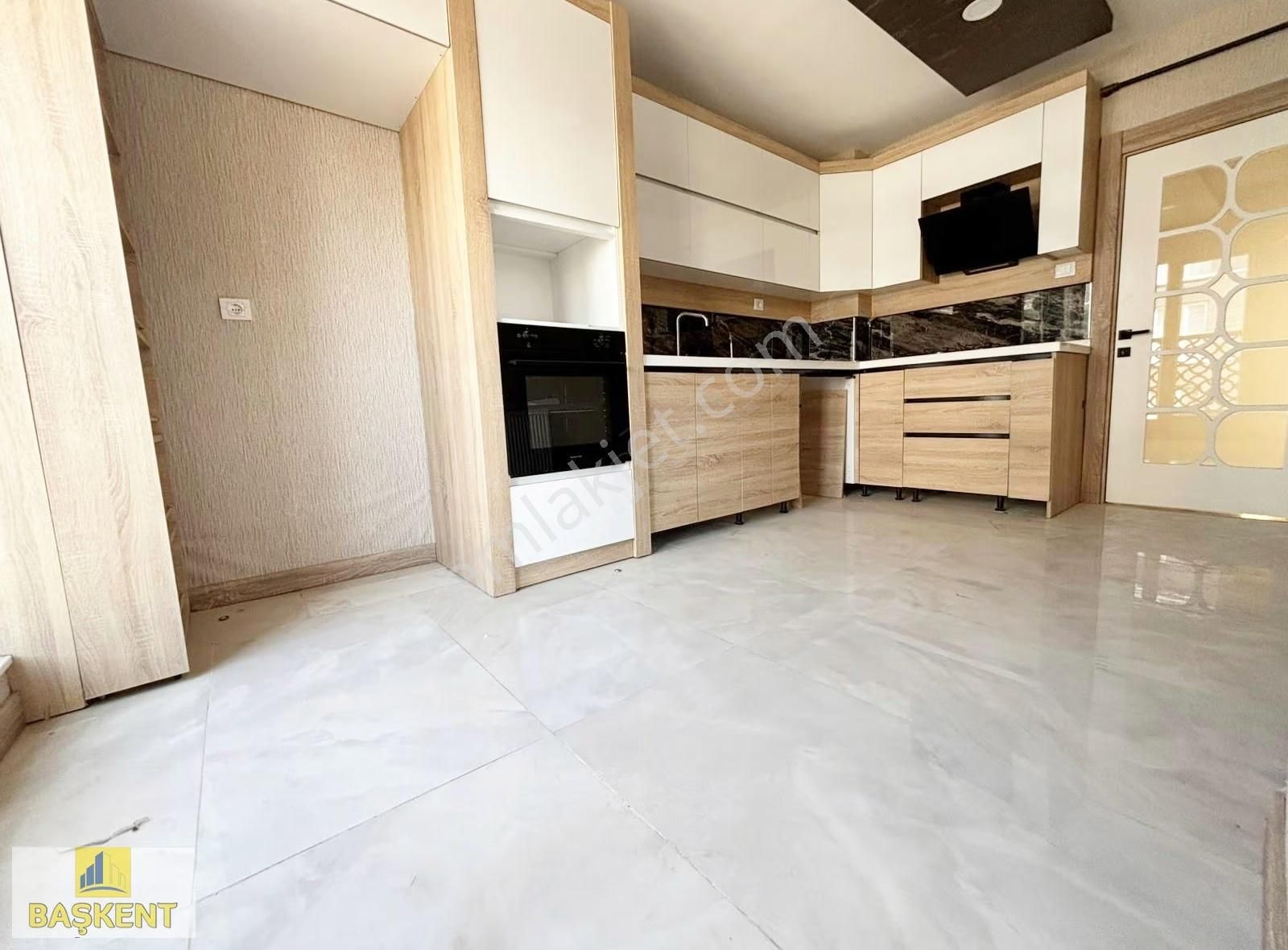 Başkent Gayrimenkul'den Kilerli 170m2 Geniş Ara Katta 4+1 Ev - Görsel 24