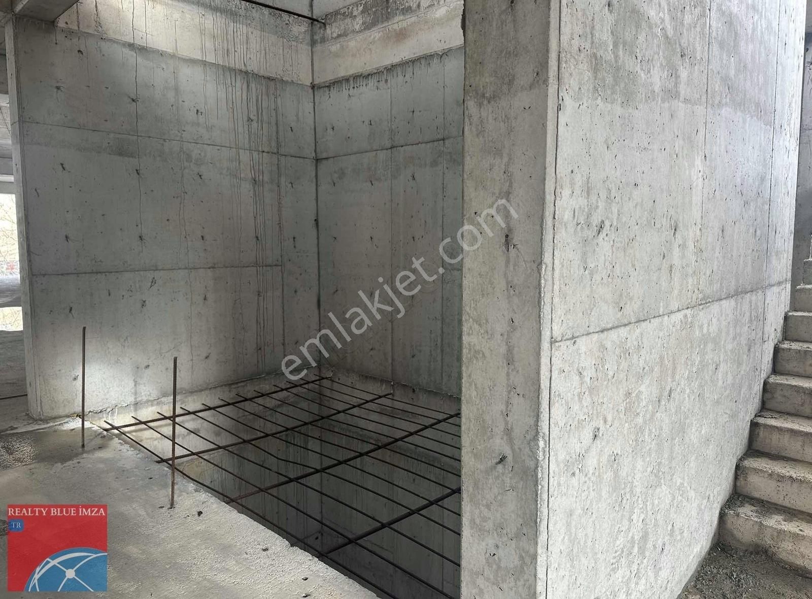 Sancaktepe Atatürk Cad. Tabela Değeri Yüksek 1000 M2 Plaza Katı - Görsel 15