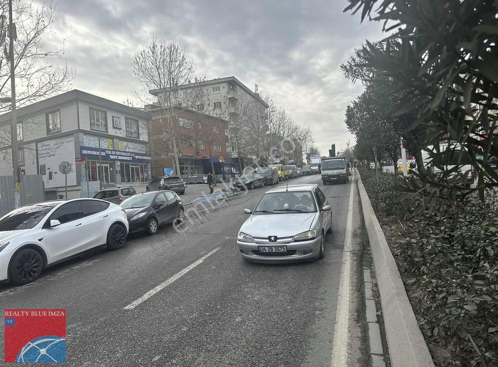 Sancaktepe Atatürk Cad. Tabela Değeri Yüksek 1000 M2 Plaza Katı - Görsel 14