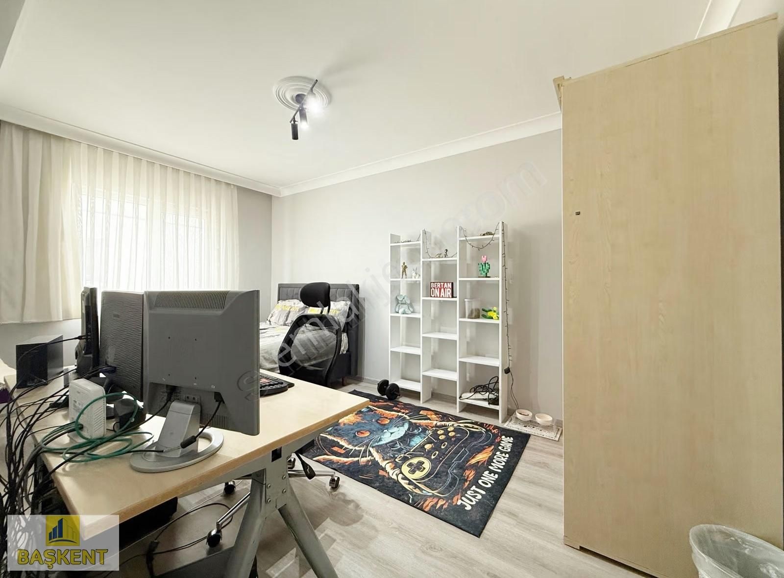 Başkent Gayrimenkul'den Merkez'de Geniş Masrafsız Kullanışlı 3+1 - Görsel 12