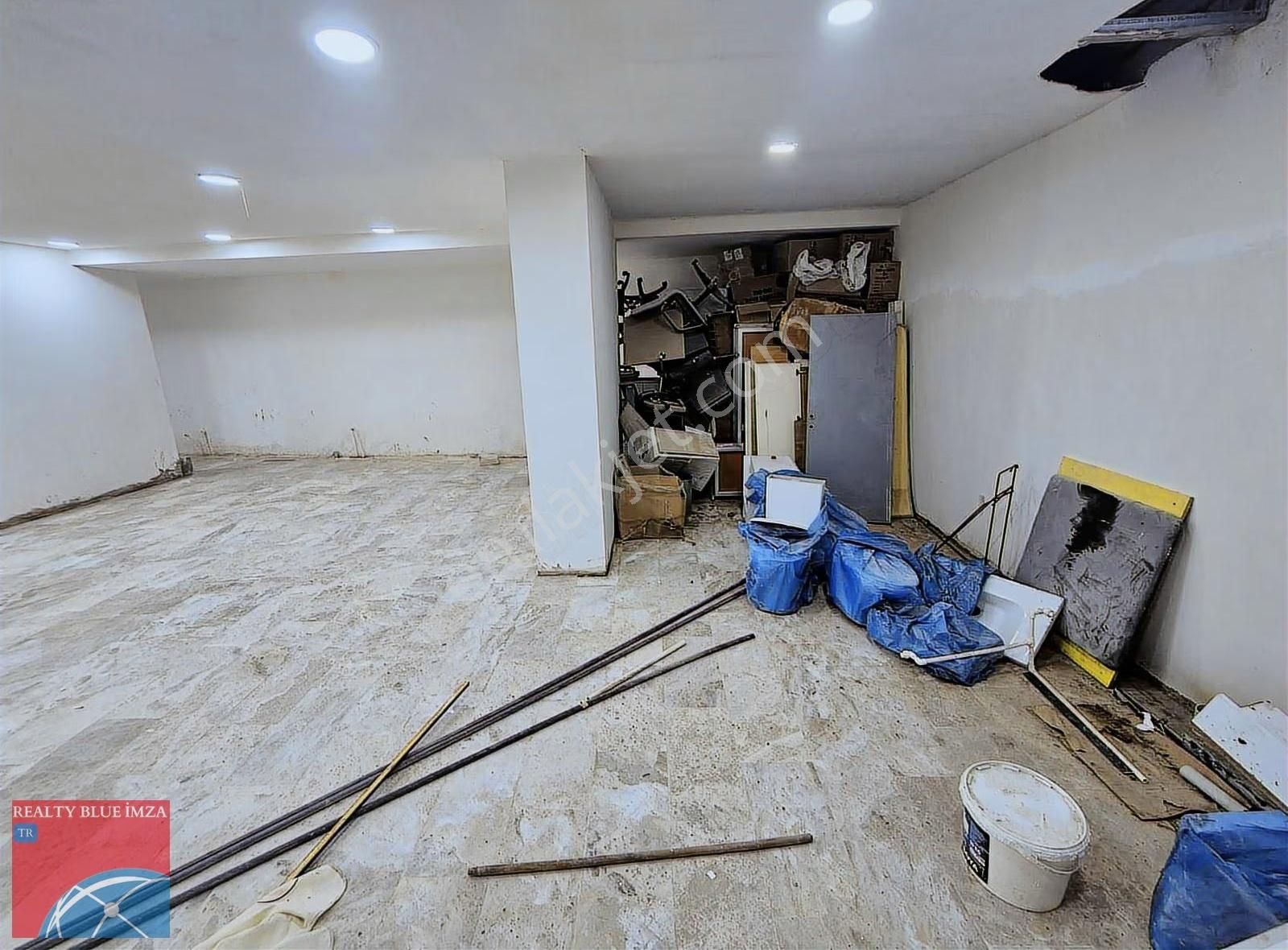 Çekmeköy Madenler Metronun Önü Depo200m2 - Görsel 8