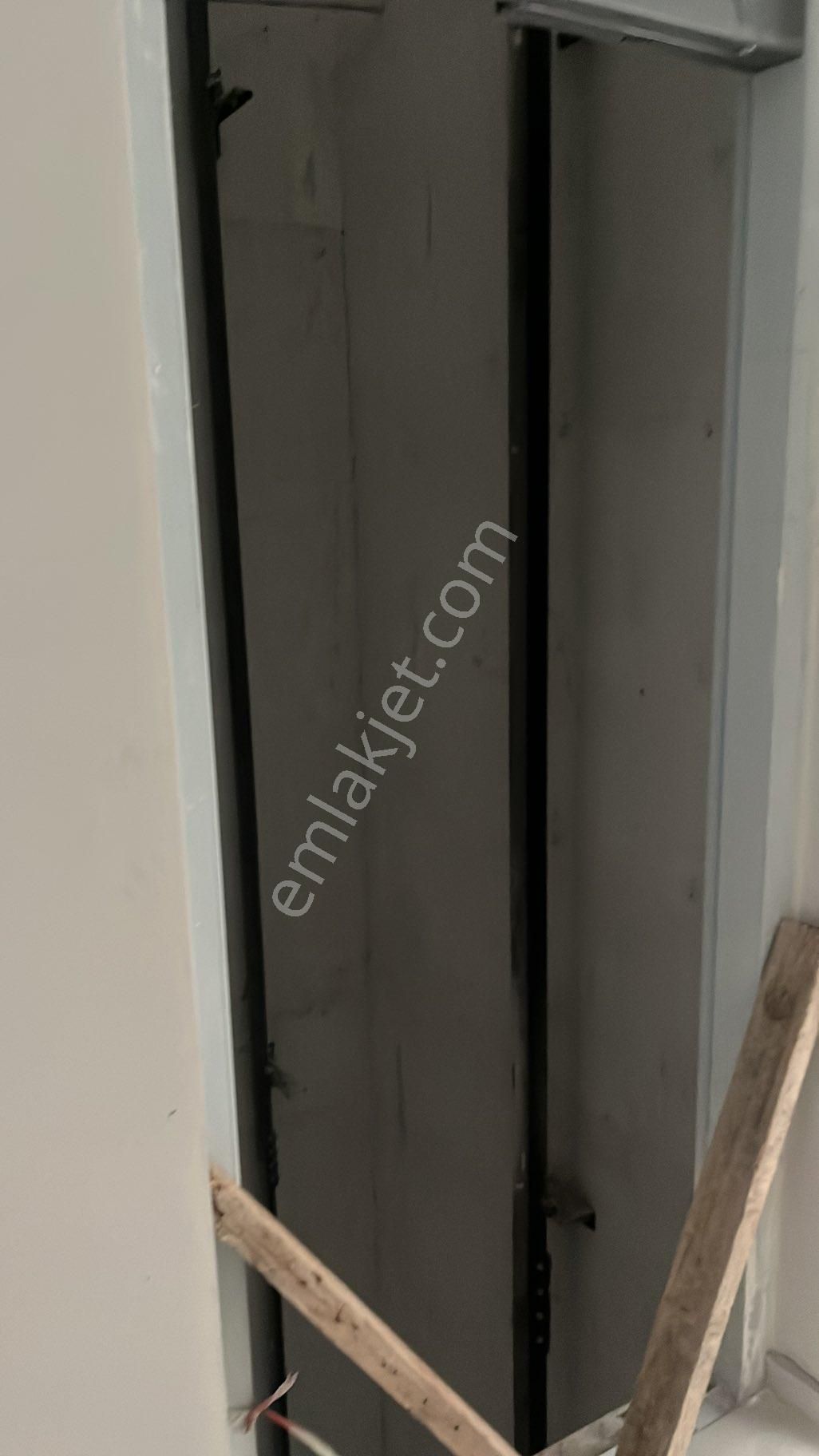 İzmir Karşıyaka 'da Cadde Üzeri Satılık 2+1 Lüks Daire - Görsel 7