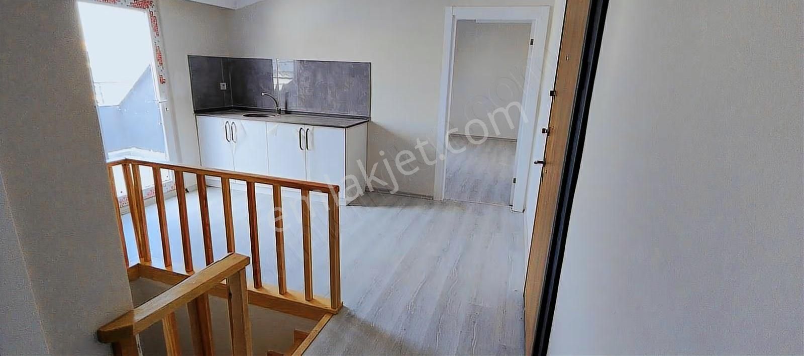 Kiralık 3+2 Sıfır Çatı Dubleks Otoparklı Daire - Görsel 5