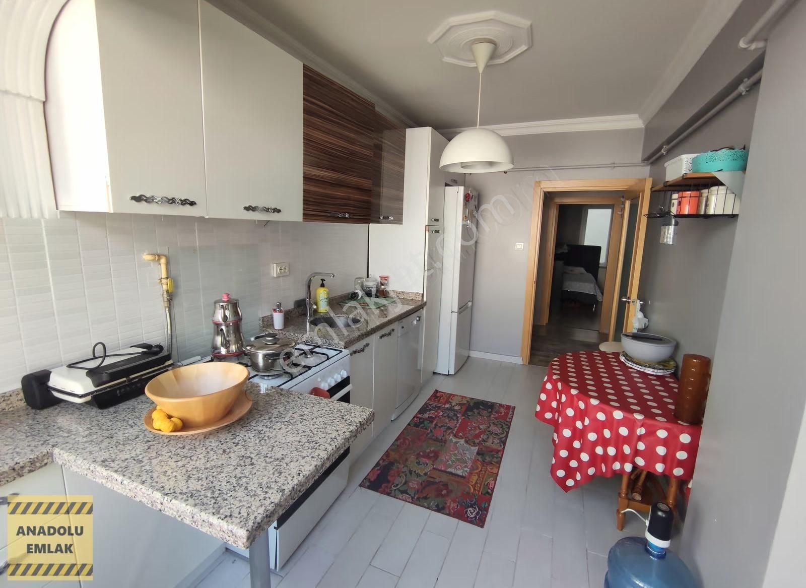 Satılık 3+1 135 M2 Asansörlü 4.kat Daire Arsa Tapulu - Görsel 16