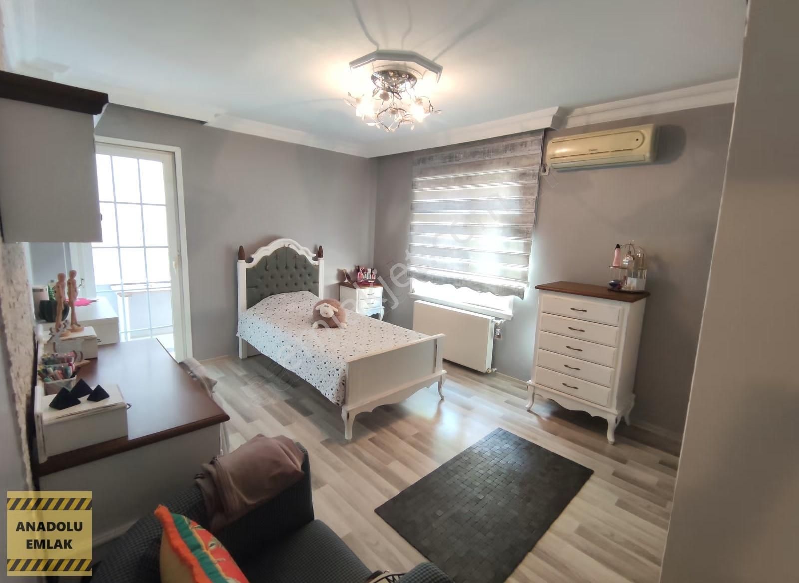 Satılık 3+1 135 M2 Asansörlü 4.kat Daire Arsa Tapulu - Görsel 22