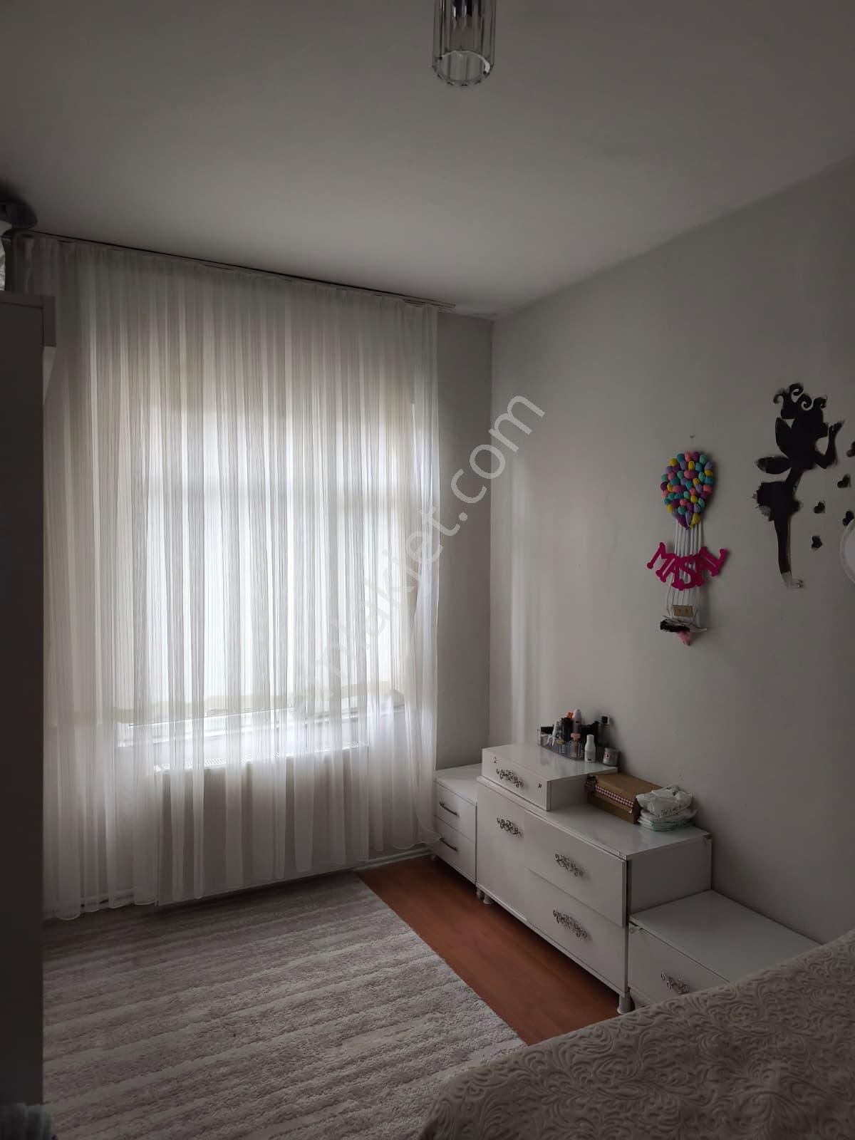 Sahibinden Kızılay Caddesi'nde Yatırımlık Daire! 25 M² Arsa Payı !!!