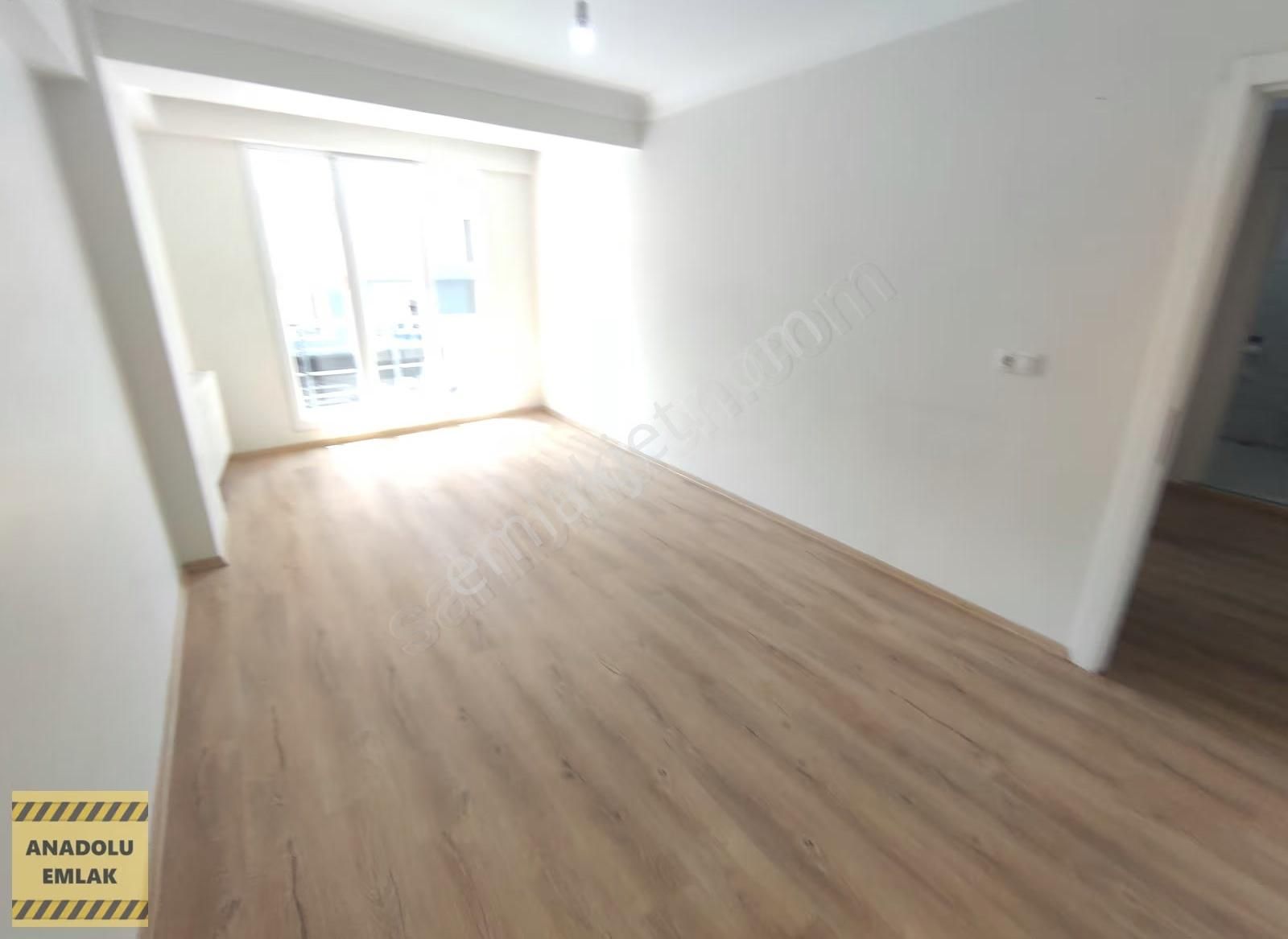 Yeni Binadan Satılık 2+1 1.kat Güney Cepheli Kiracılı - Görsel 3