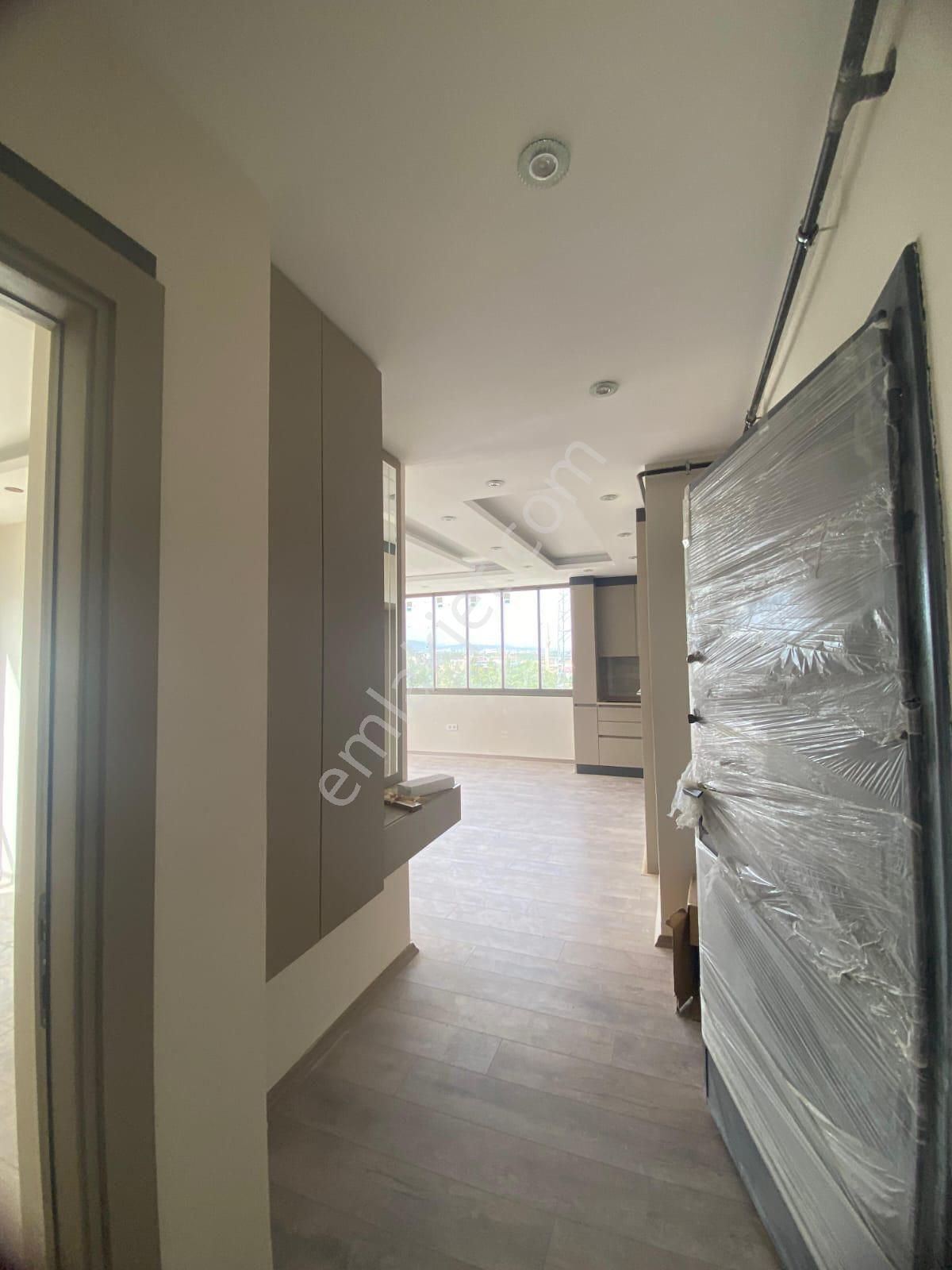 Yok Böyle Bir Daire Kuyulukta Satilik 2+1 - Görsel 6